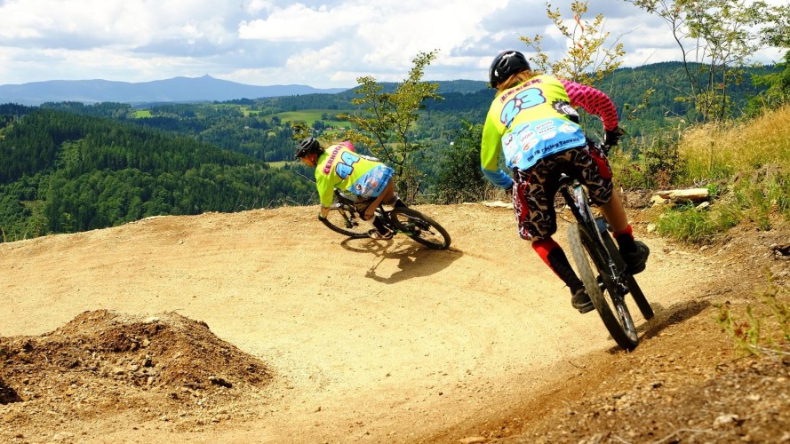 Bikepark Tanvaldský Špičák.jpg